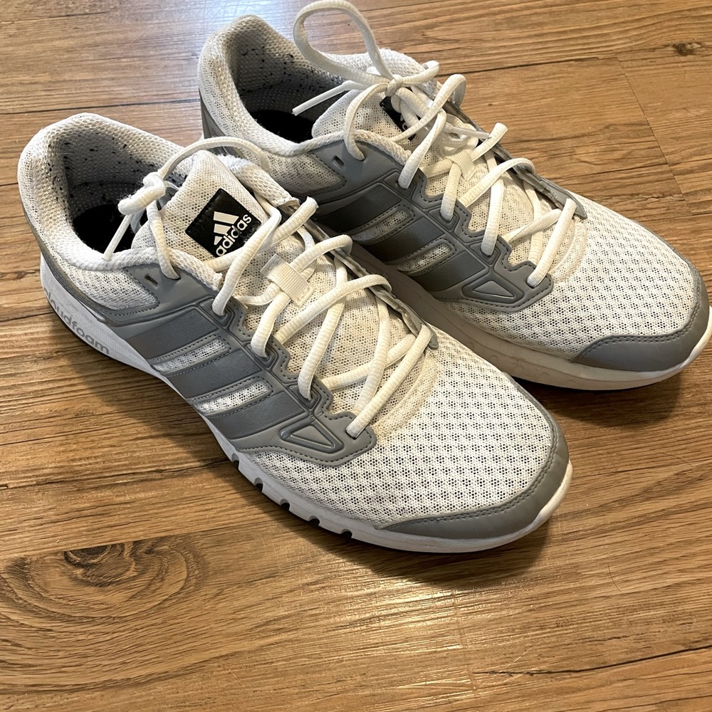 Mens white adidas running shoes
